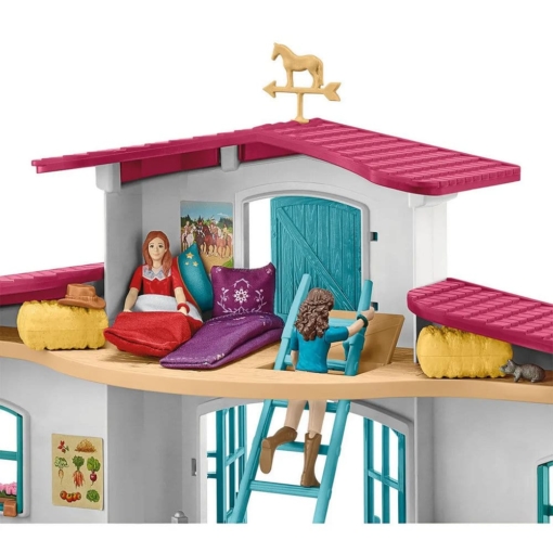 Schleich® Lakeside Riding Centre - Image 6