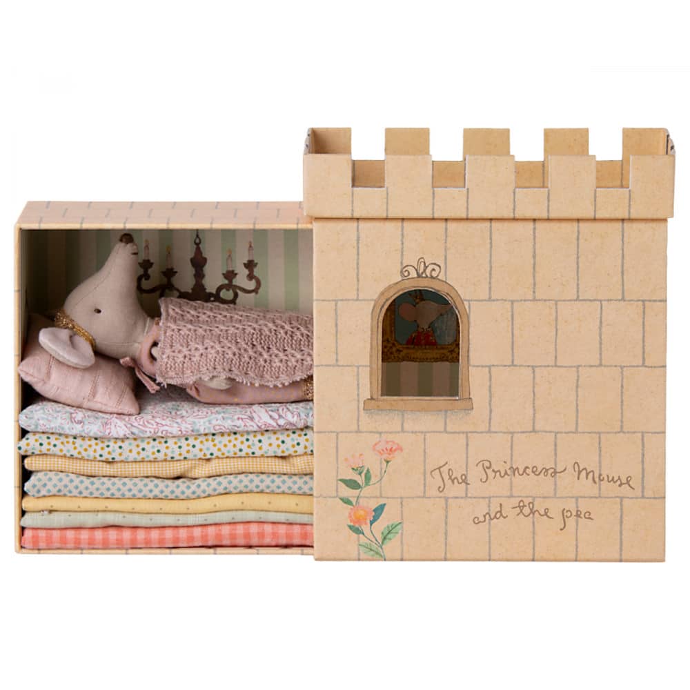 Maileg Princess and the Pea Mouse - Image 3