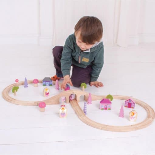 Bigjigs Fairy Figure of Eight Train Set - Embark on a Magical Journey - Image 3