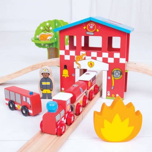 Bigjigs Fire Station Train Set