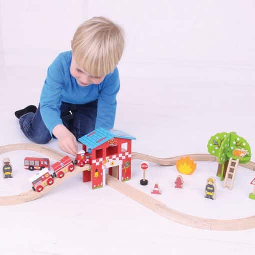 Bigjigs Fire Station Train Set