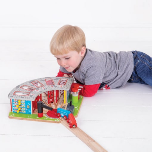 Bigjigs Five Way Engine Shed
