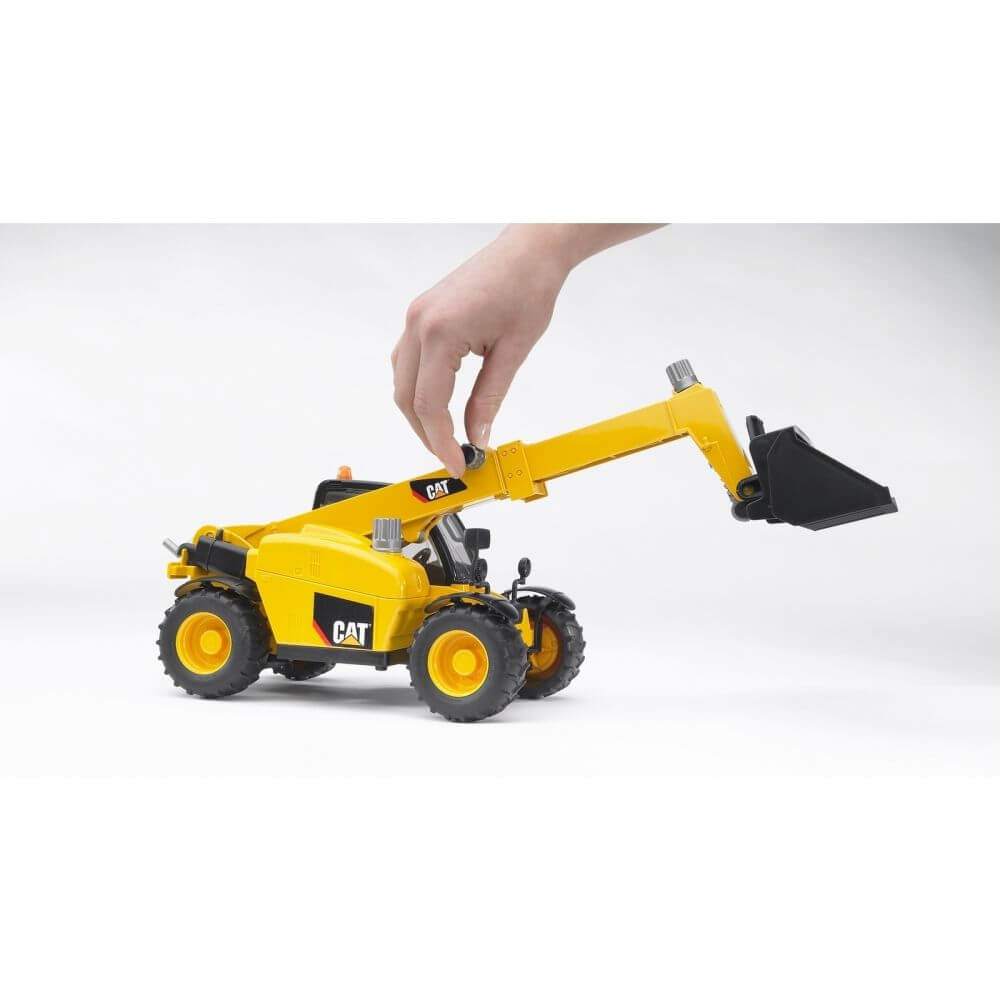 bruder cat telehandler