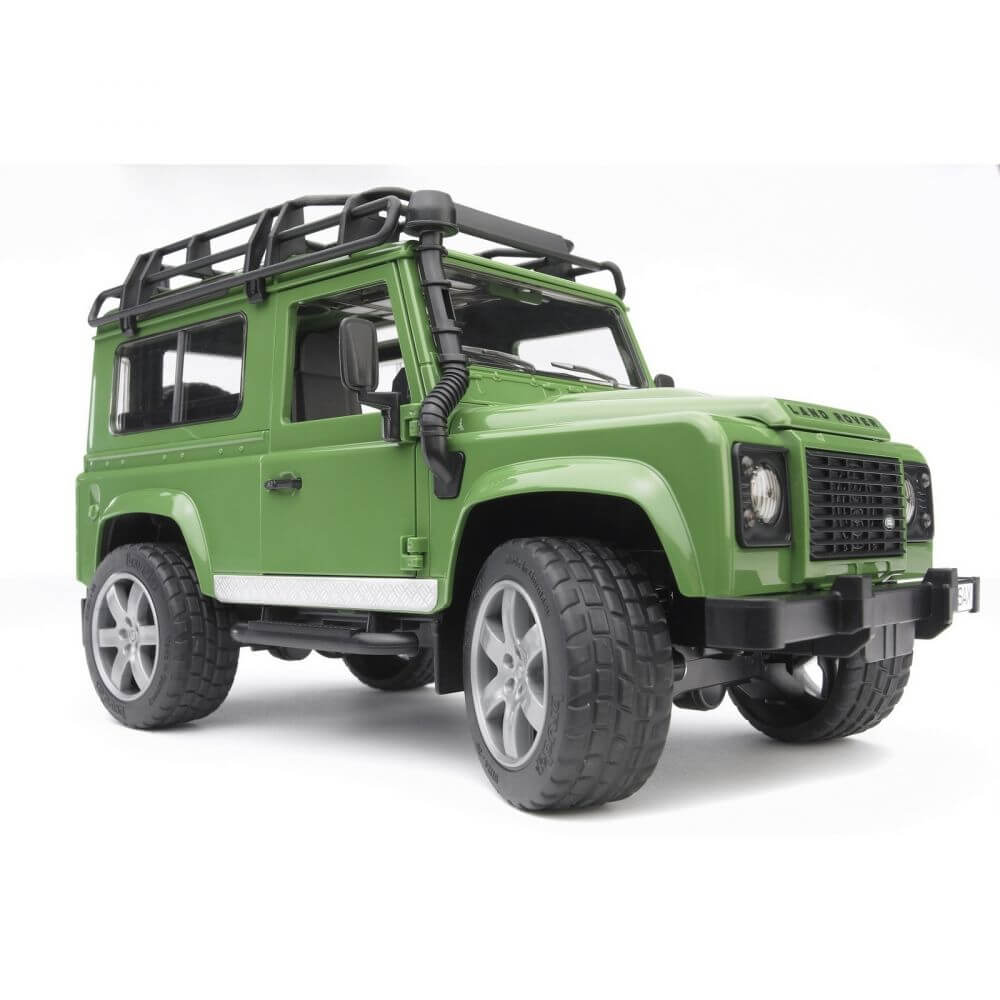 Bruder land rover defender
