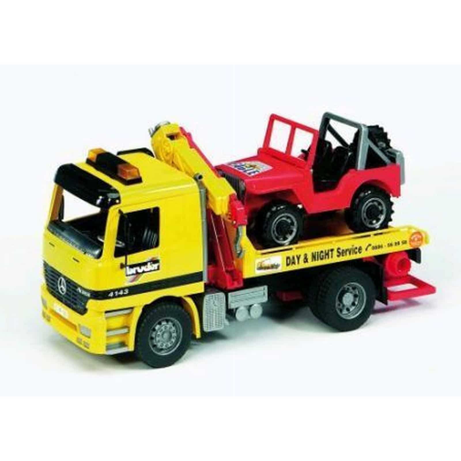 Bruder MAN TGA Breakdown Truck and Off Roader