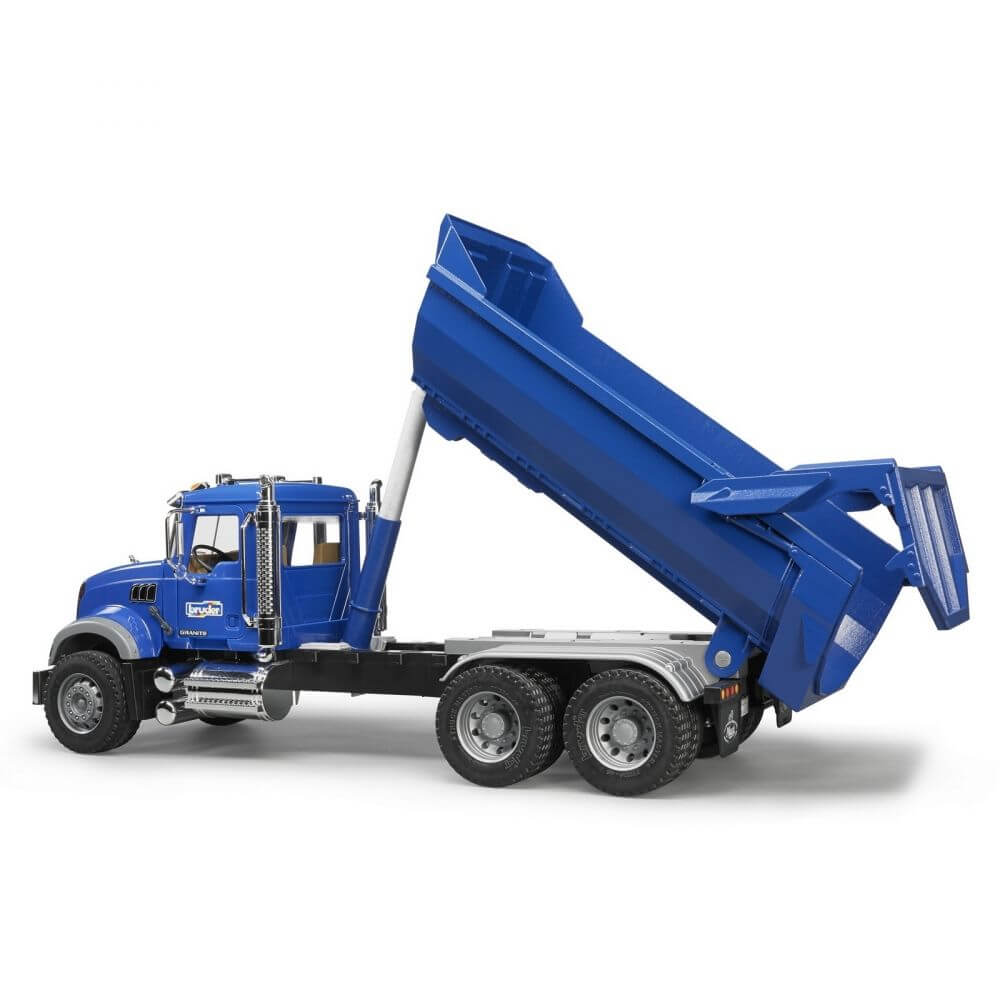 bruder halfpipe dump truck