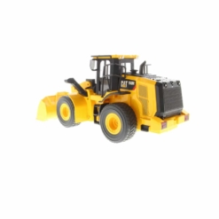 Diecast Masters CAT 950M Remote Controlled Wheel Loader 1:24 2.4Ghz