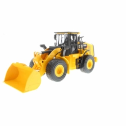 Diecast Masters CAT 950M Remote Controlled Wheel Loader 1:24 2.4Ghz