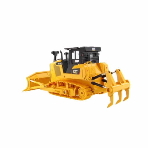 Diecast Masters CAT D7E Remote Controlled Track Type Tractor 1:24 2.4Ghz