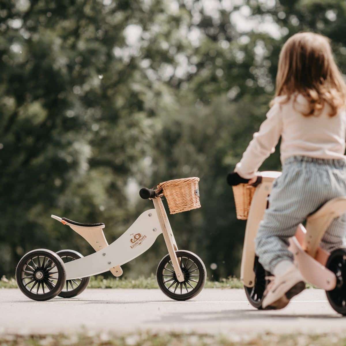 Kinderfeets Tiny Tot 2 in 1 Coral Bike with Basket - Image 5