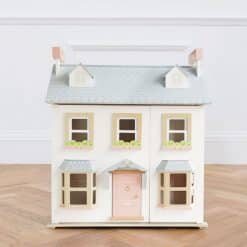 Le Toy Van Mayberry Manor Dolls House And Furniture
