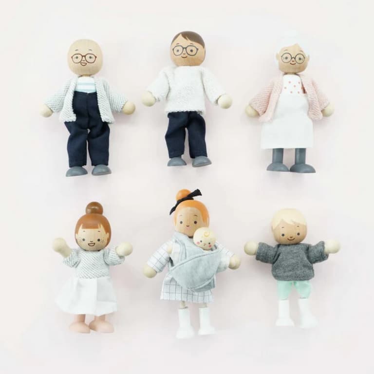 Le Toy Van Doll Family Jadrem Toys