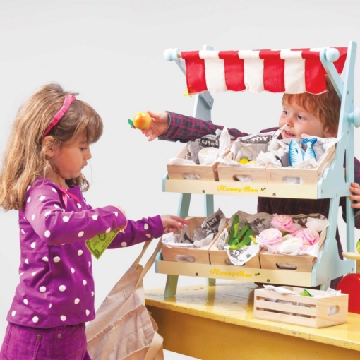 Le Toy Van Honeybee Market Stall With 1 Crate - Image 5