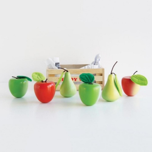 Le Toy Van Apples and Pears in a Wooden Crate - Image 2