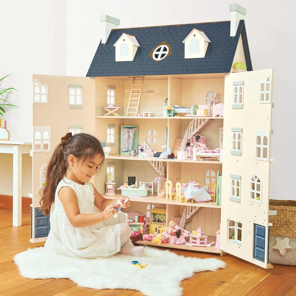 Le van sales toy dollhouse