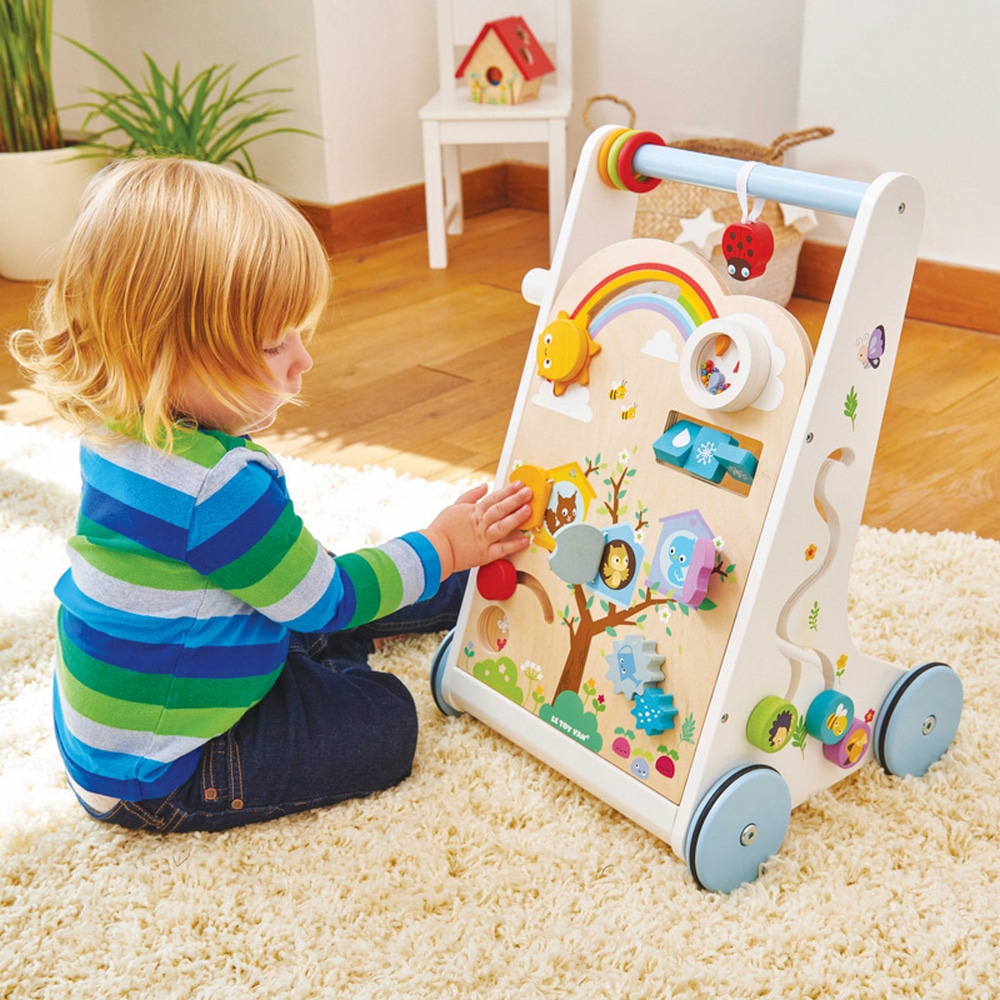 le toy van walker