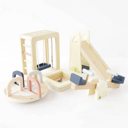 Le Toy Van Wooden Dolls House Outdoor Play Set