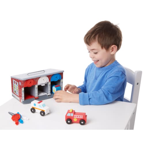 Melissa and Doug Lock & Roll Rescue Truck Garage