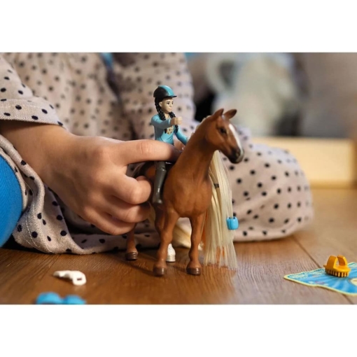 Schleich Schleich Horse Club Sofia's Beauties Kim & Caramelo Starter Set
