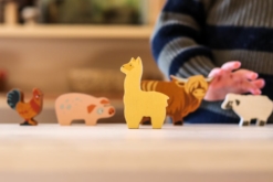 Tender Leaf Toys Selection of 13 Farm Animals