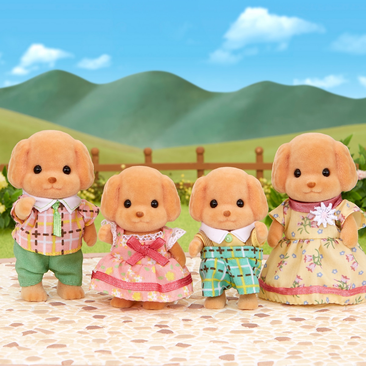 Sylvanian Families Toy Poodle Family