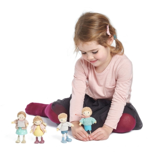 Tender Leaf Amy Goodwood Doll and her Rabbit - Image 2