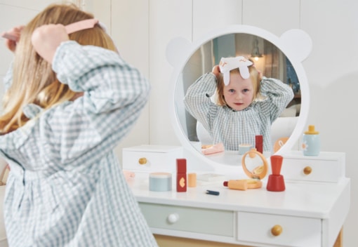 Tender Leaf Toys Forest Dressing Table