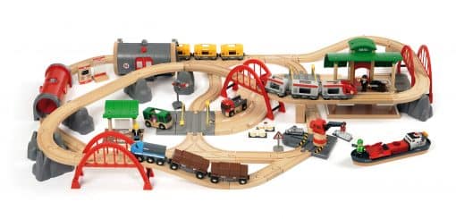 BRIO Deluxe Railway Set - Image 2