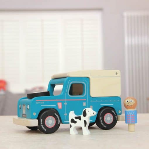 Indigo Jamm SUV Seb Farm 4x4: Adventure & Imaginative Play - Image 4
